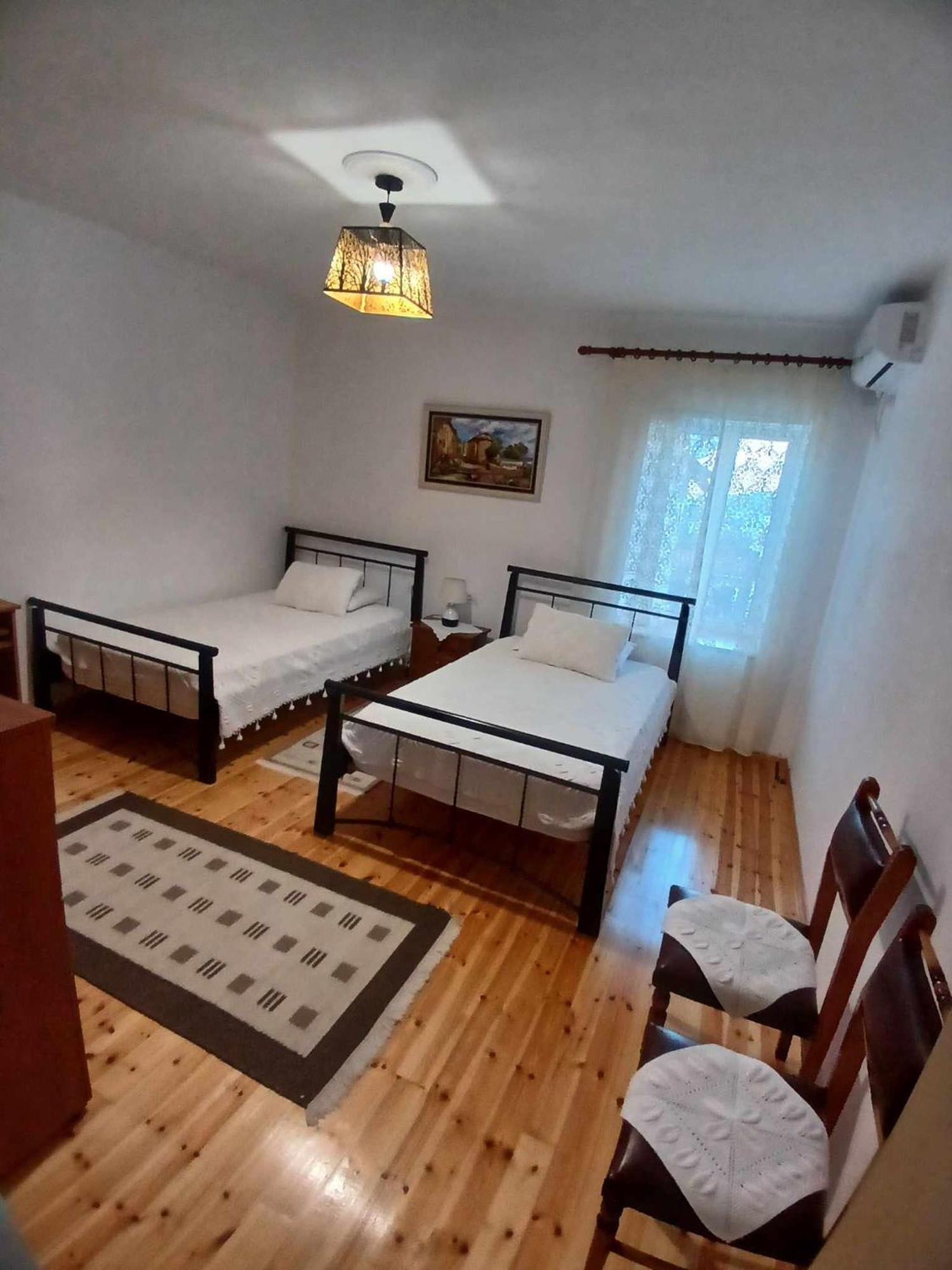 Eniguesthouse Gjirokastër Exterior foto